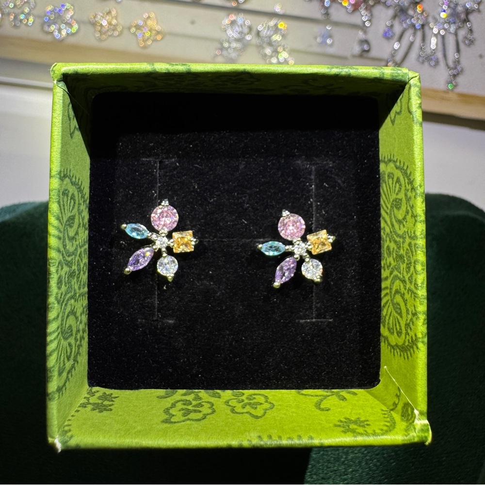 Elegant Multi-Color Gemstone Earrings - Picture 3 of 7
